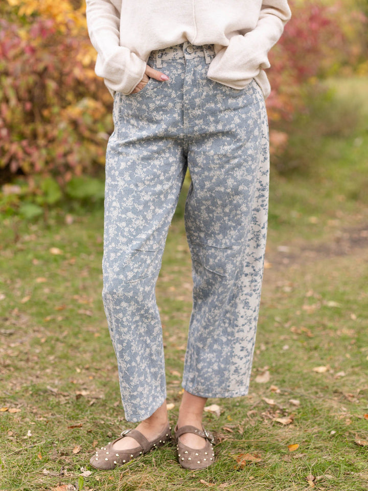 Mystree Jacquard Dusty Floral Barrel Pant