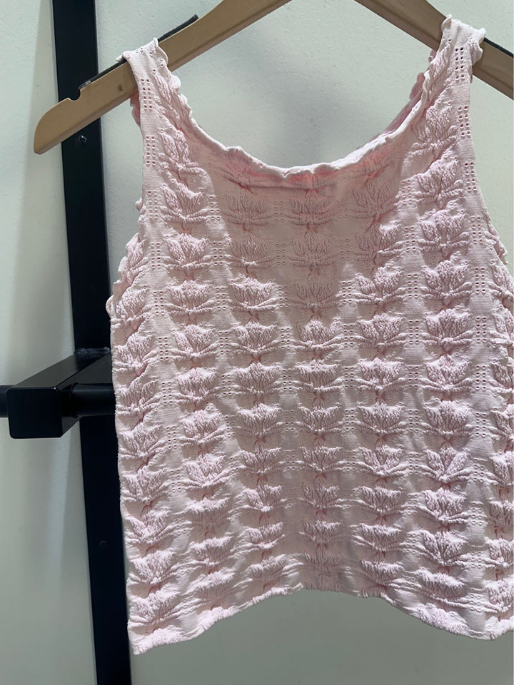 pink textured fitted tank
