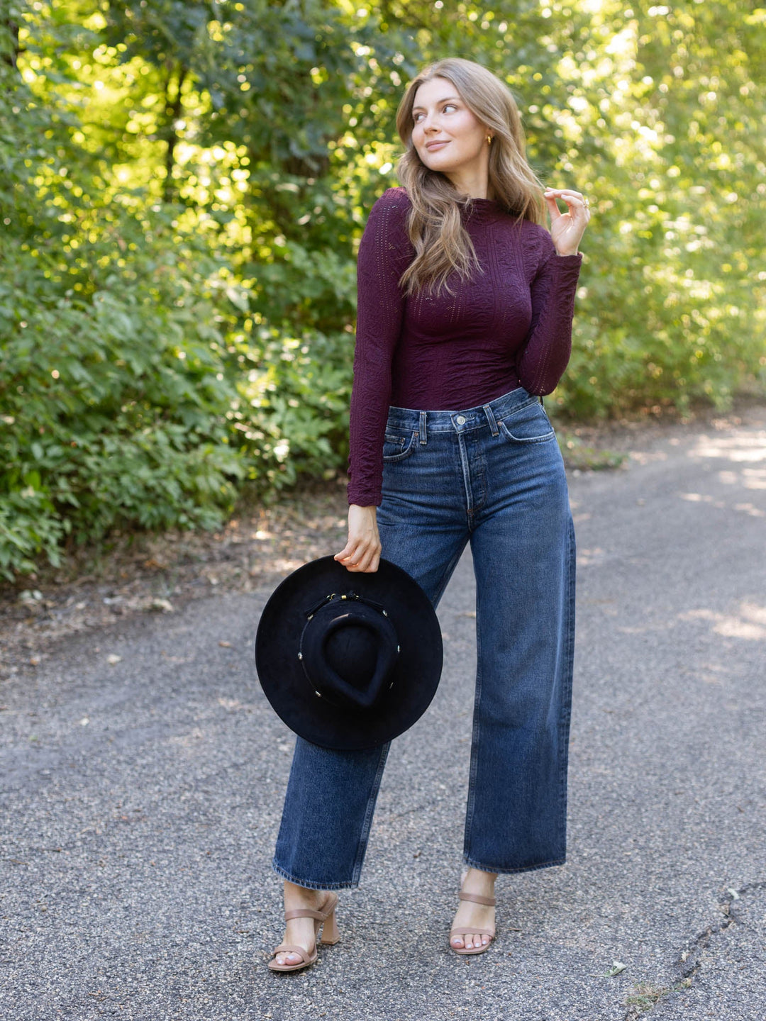 maroon top