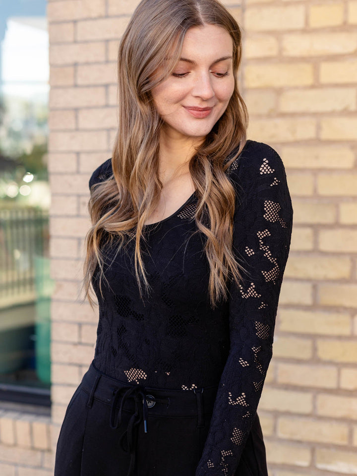 black lace long sleeve bodysuit