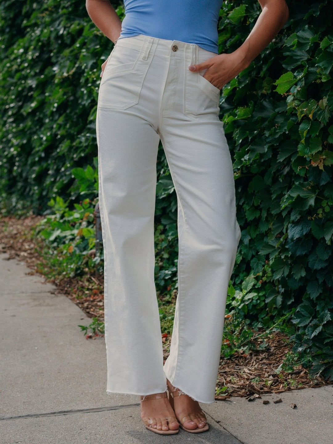 PAIGE Tonal Ecru Anessa 31" Utility Raw Hem Wide Leg Denim
