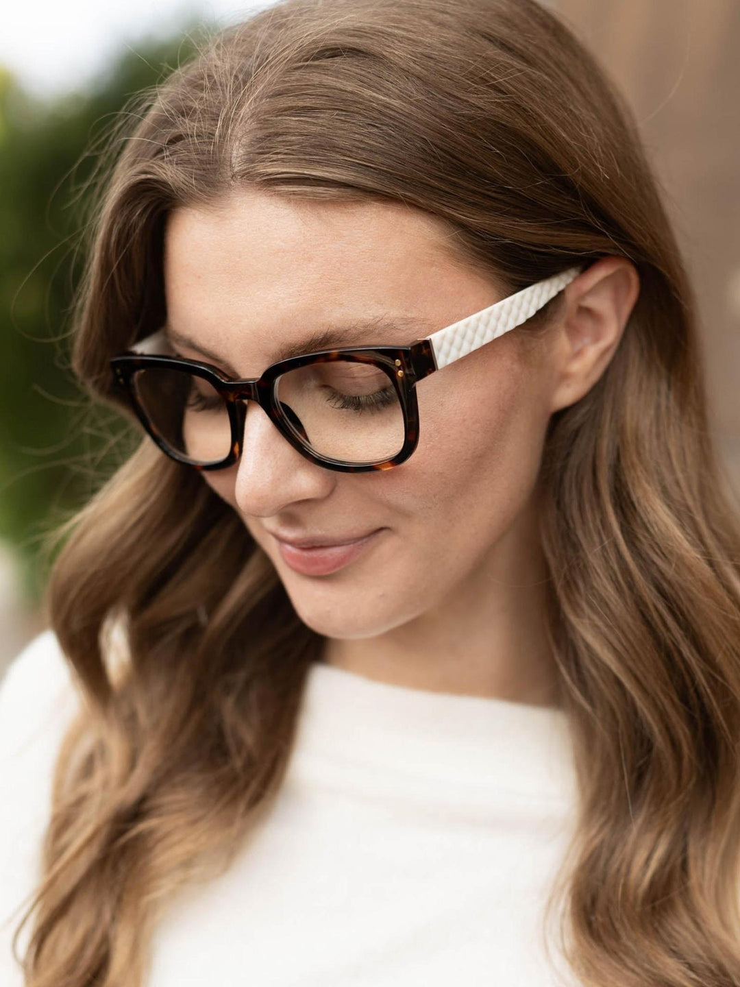 Peepers Aubrey Blue Light Readers - Tortoise/White