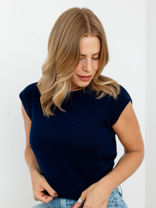 navy blue short boxy top