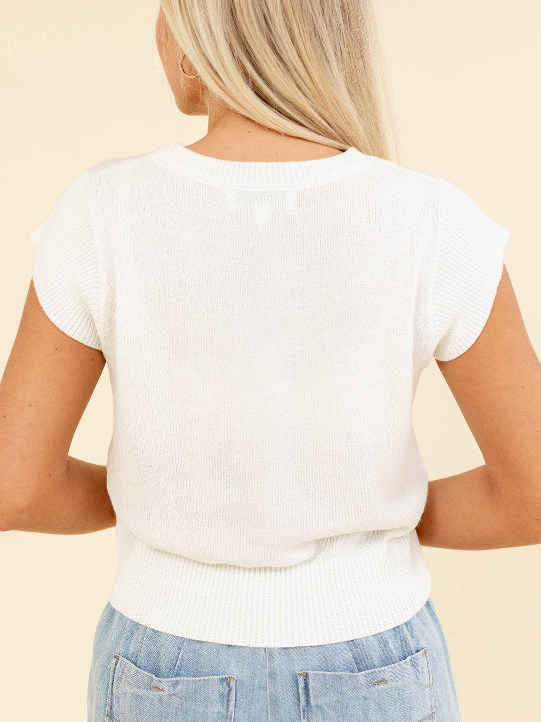 knit short sleeve sweater