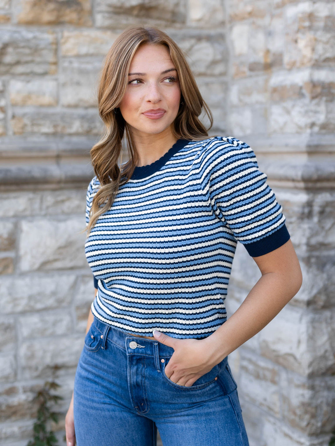 Contrast scalloped striped knit top