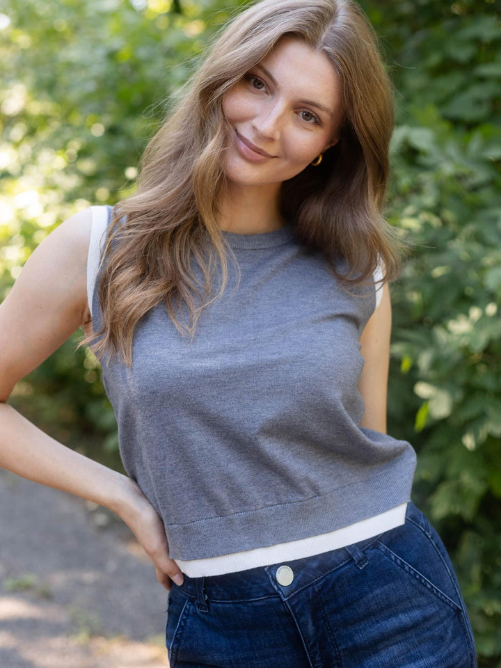 PINCH Double Layered Sleeveless Knit Top
