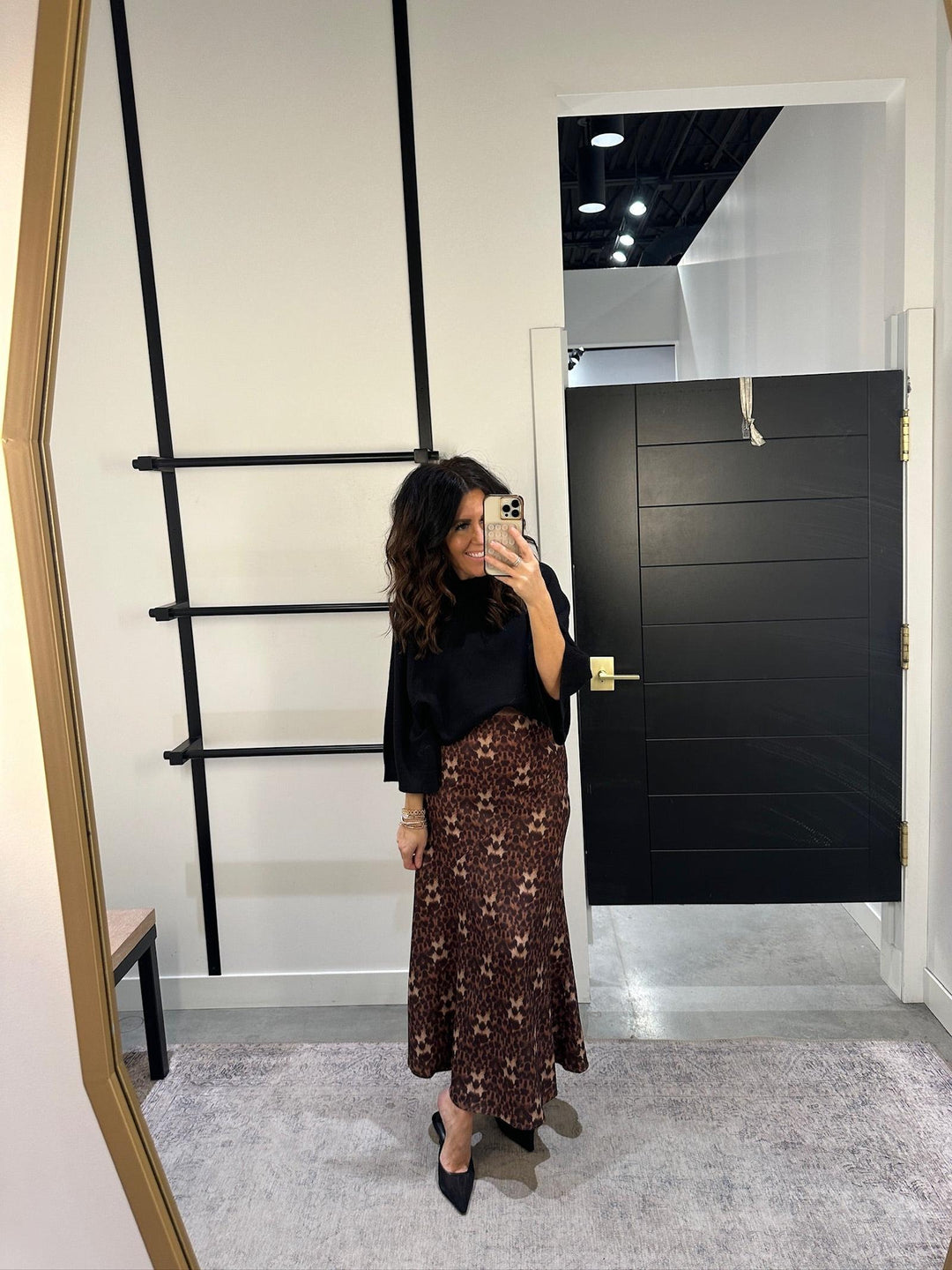 pinch leopard silky satin skirt