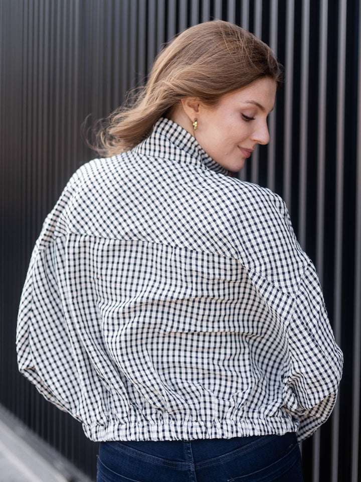 elastic bottom 
jacket