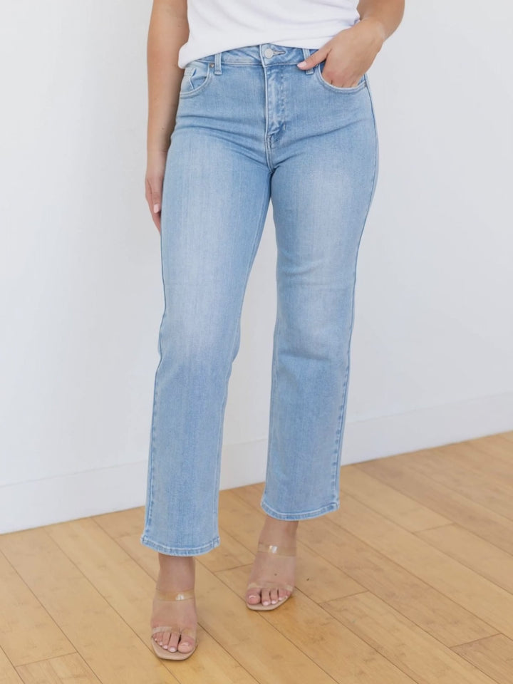 denim light wash straight leg jeans