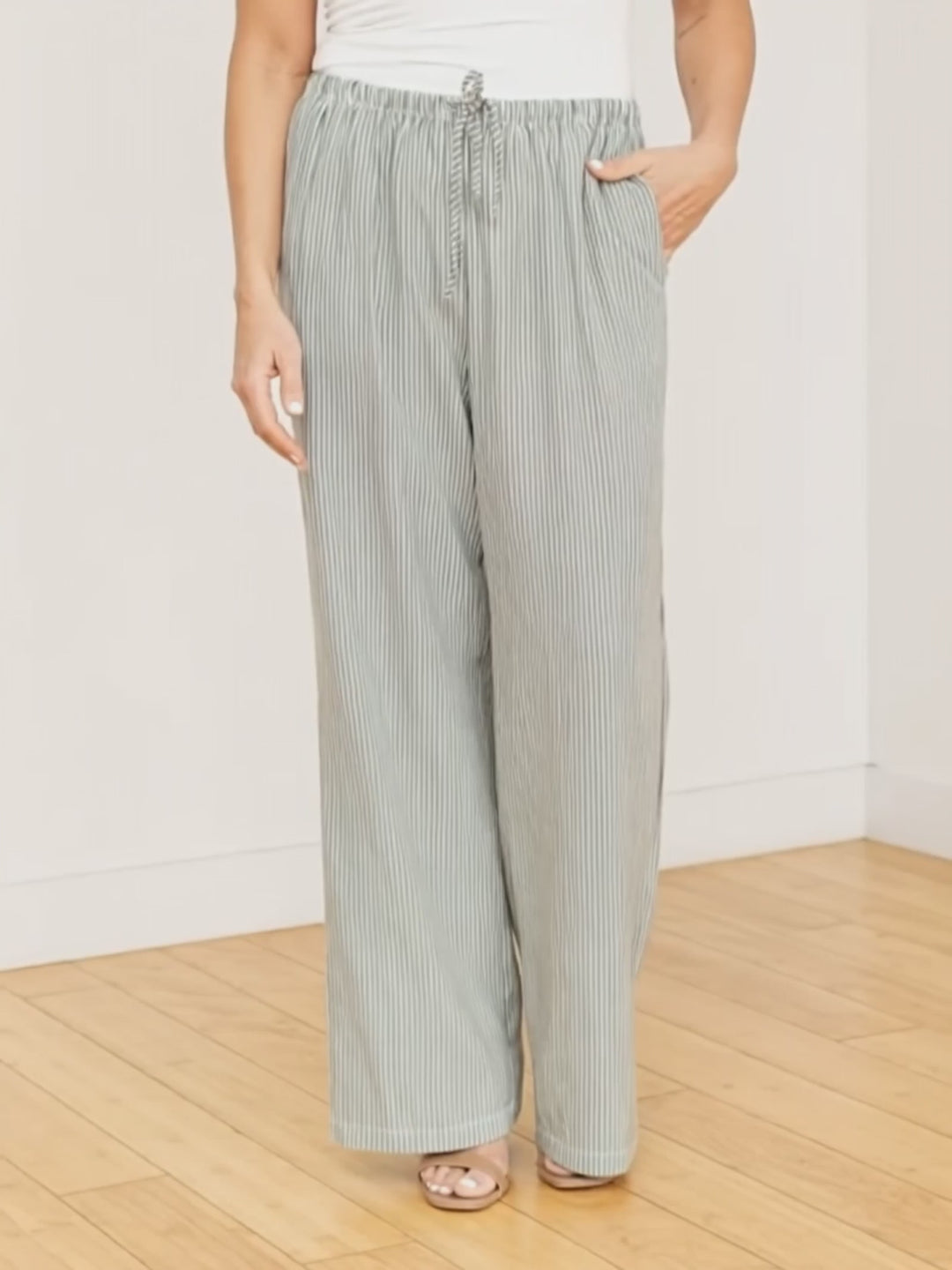 Striped Wide Leg Lightweight Pant