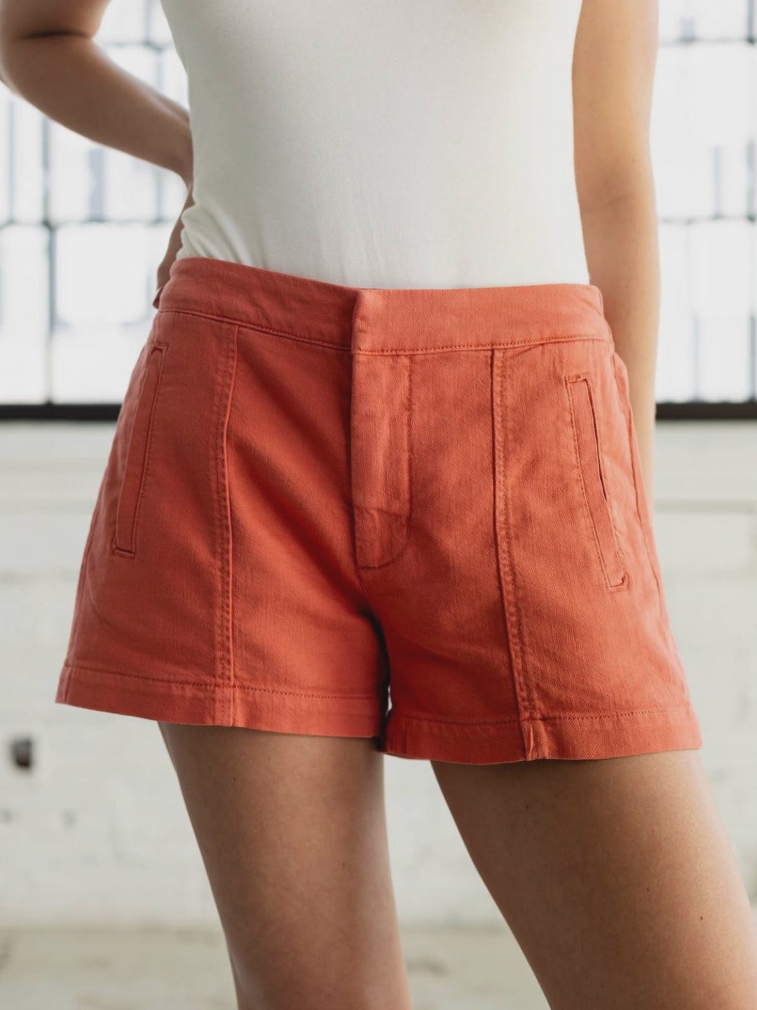Liverpool Red Clay Trouser Short
