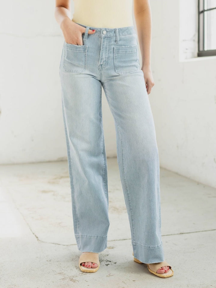 patch pocket jeans