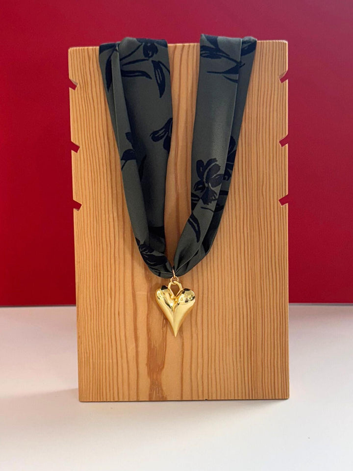 olive floral heart necklace