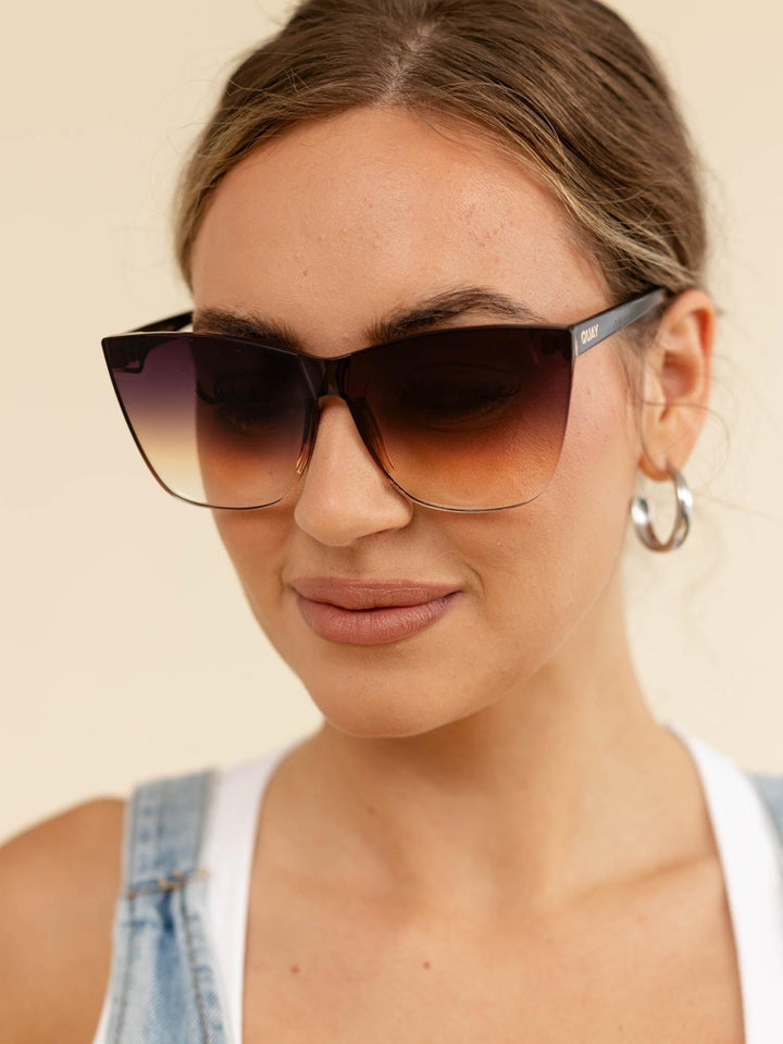 QUAY Come Thru Sunglasses - Black/Dusk Poppy
