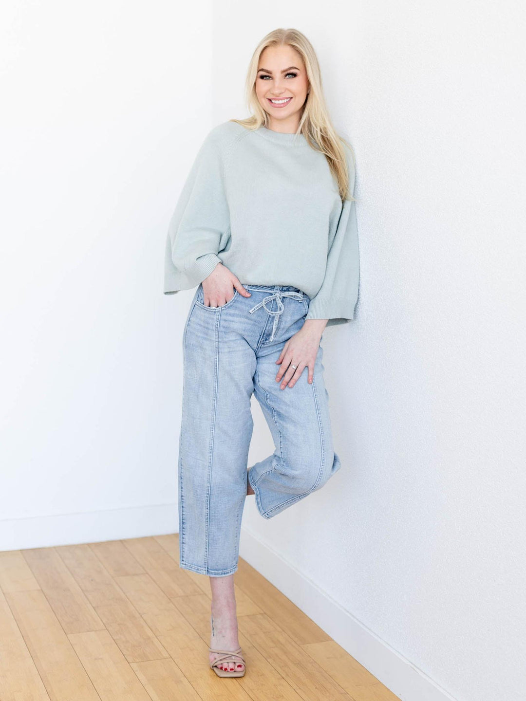 Raglan Sleeve Short Wide Sleeve Sweater