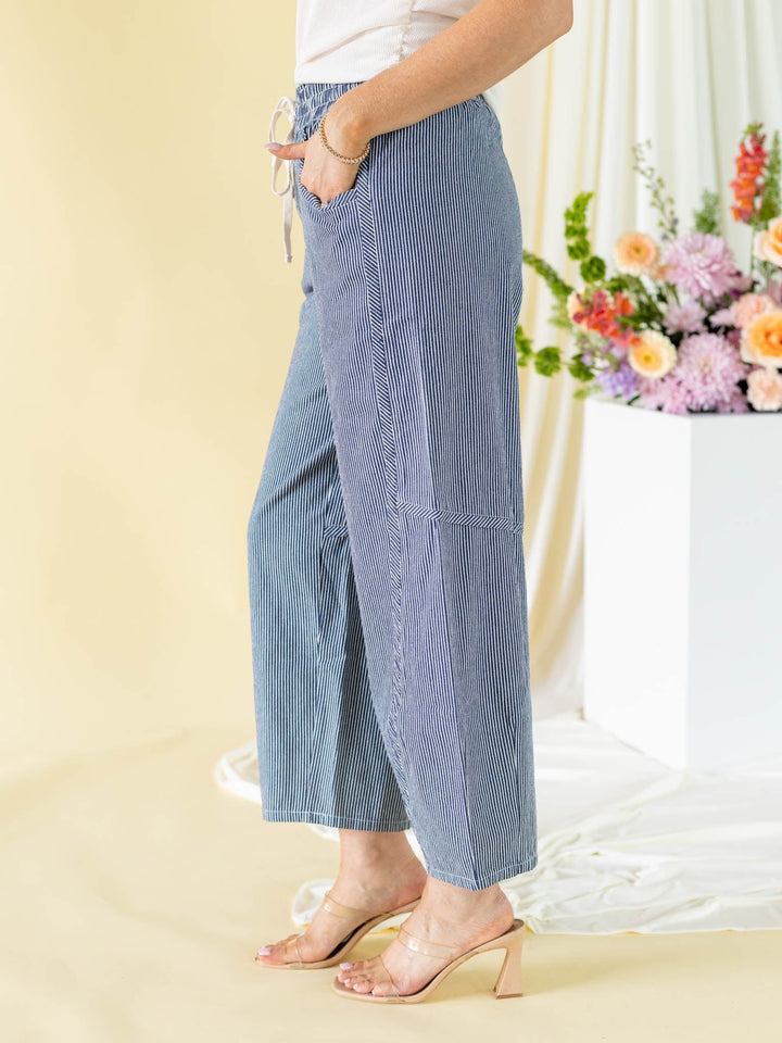 stripe barrel pant