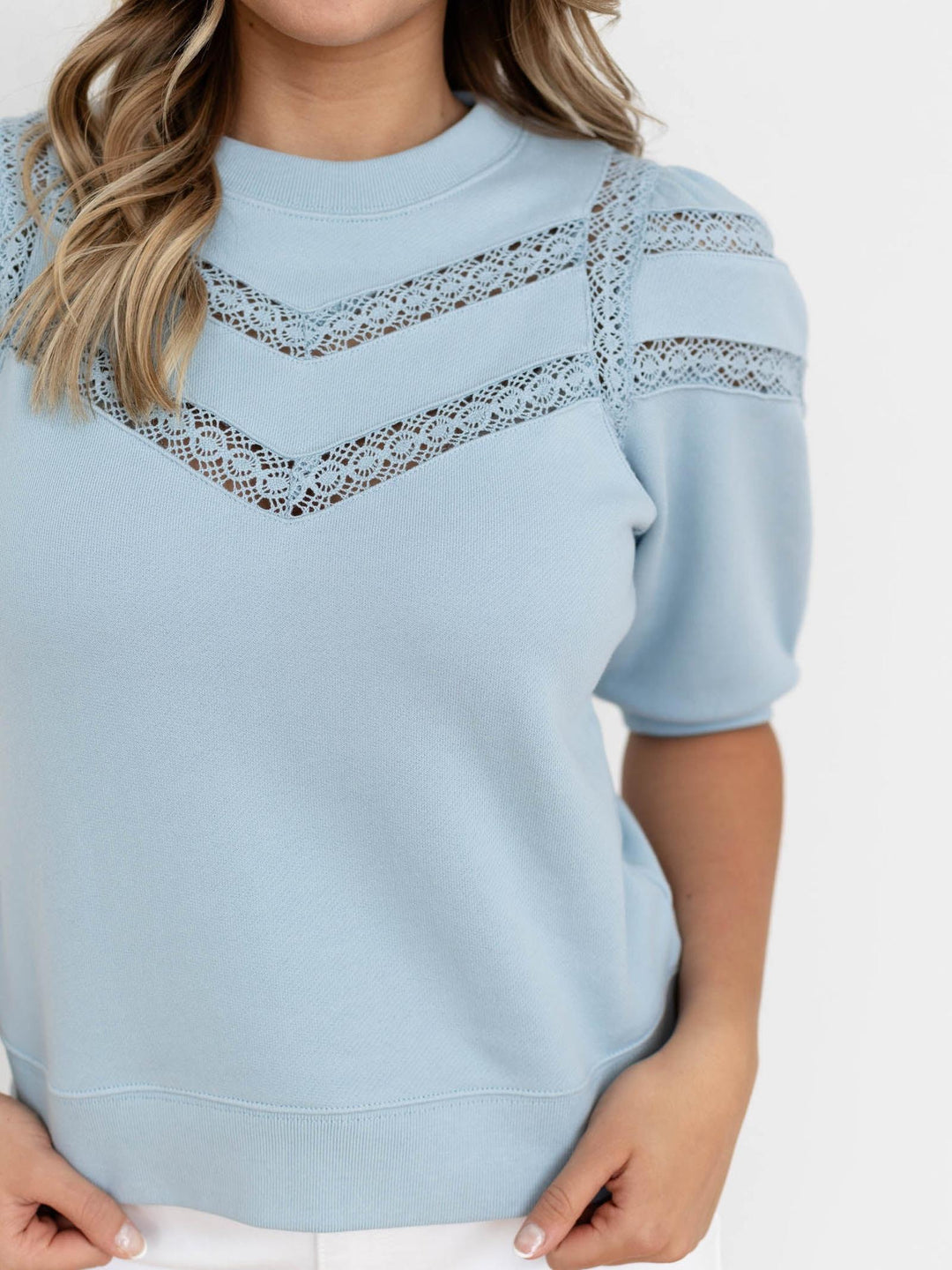 blue short sleeve sweater with lace detail