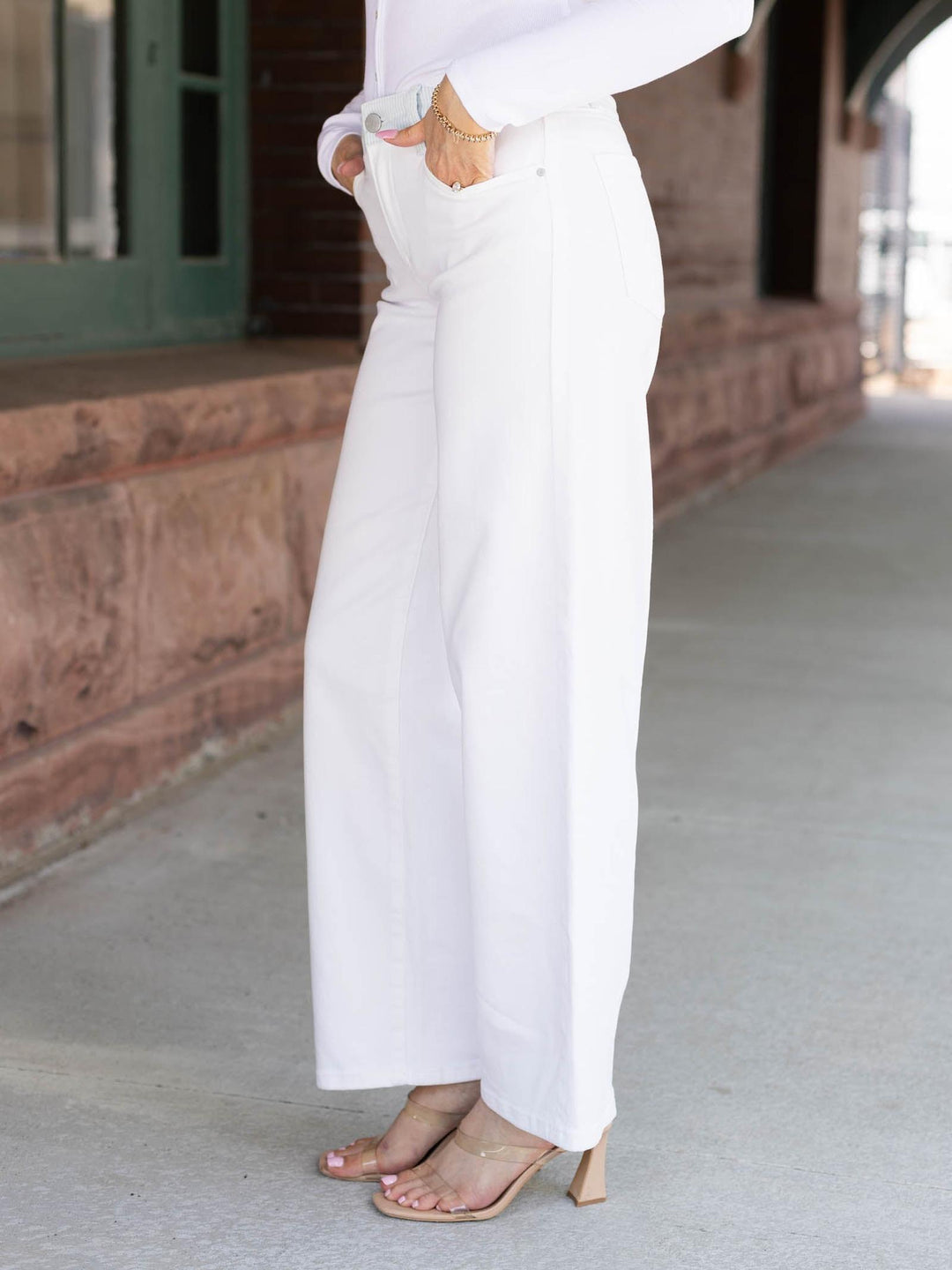 white and stripe waistband denim