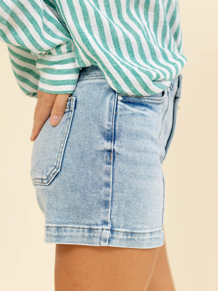 front seam denim shorts