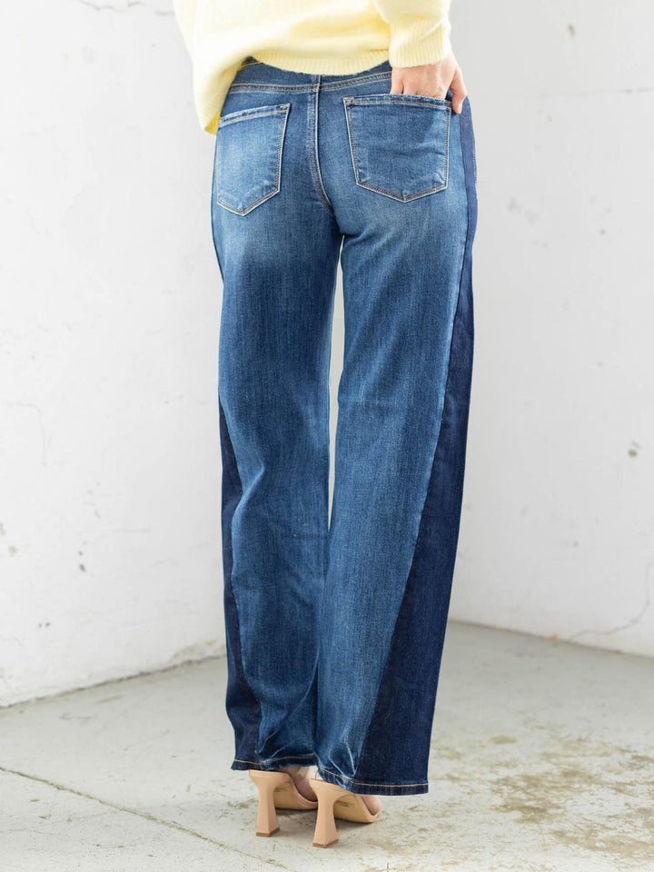 contrast wash straight leg denim