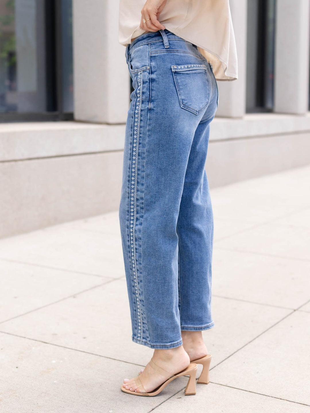 RISEN Medium High Rise Ankle Barrel Stretchy Jeans
