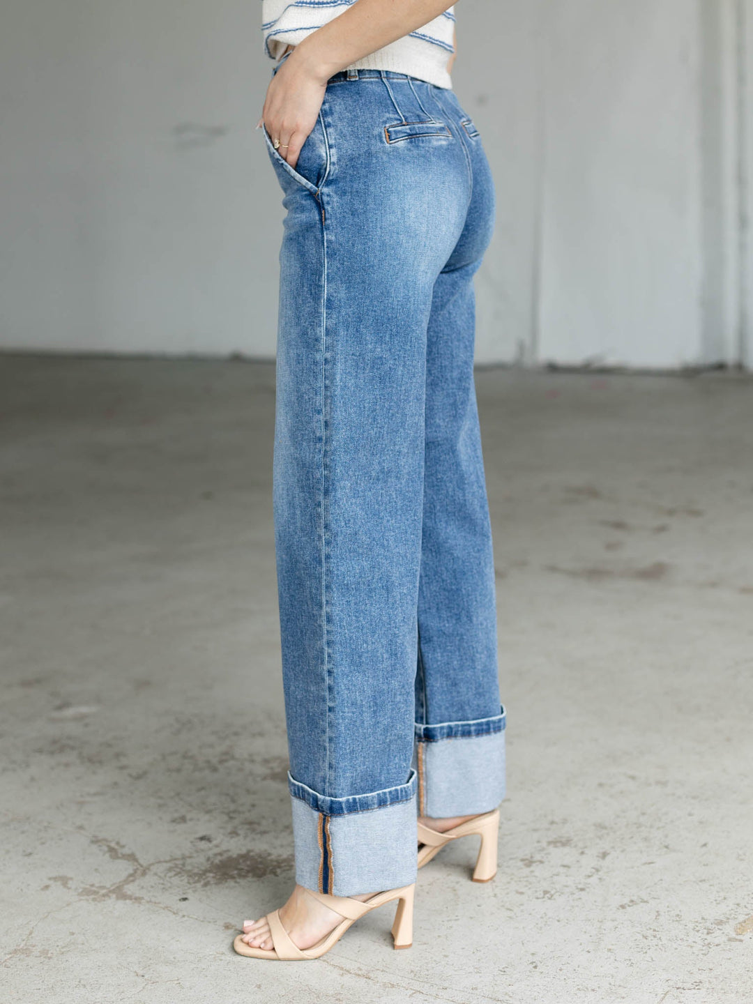 wide leg cuffed hem jeans