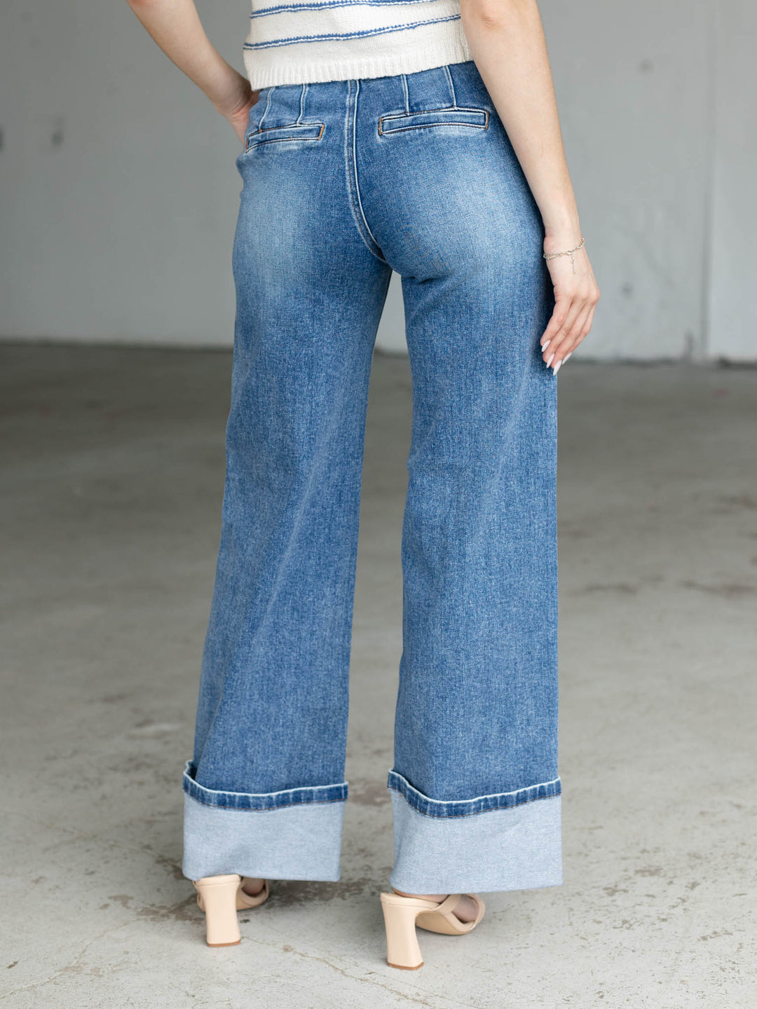wide leg cuffed hem jeans