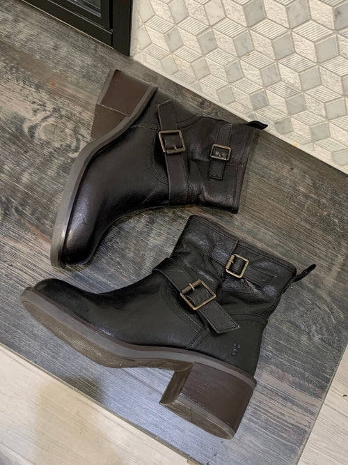 moto style buckle boot