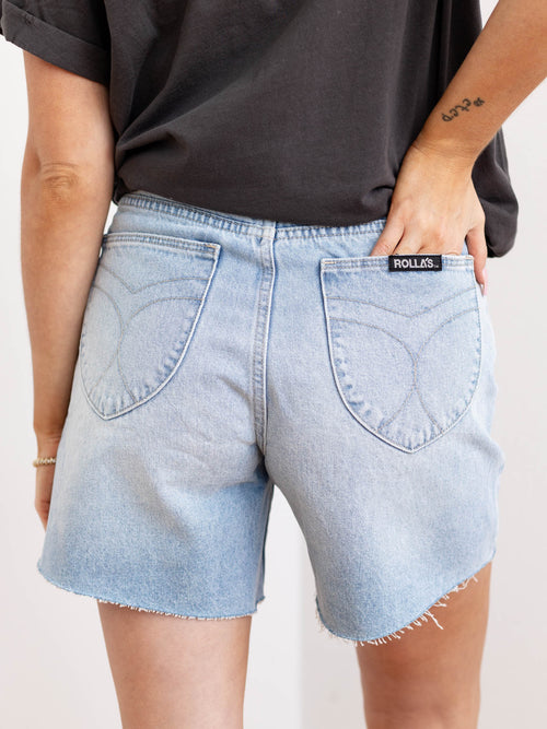 light wash long inseam cut off denim shorts