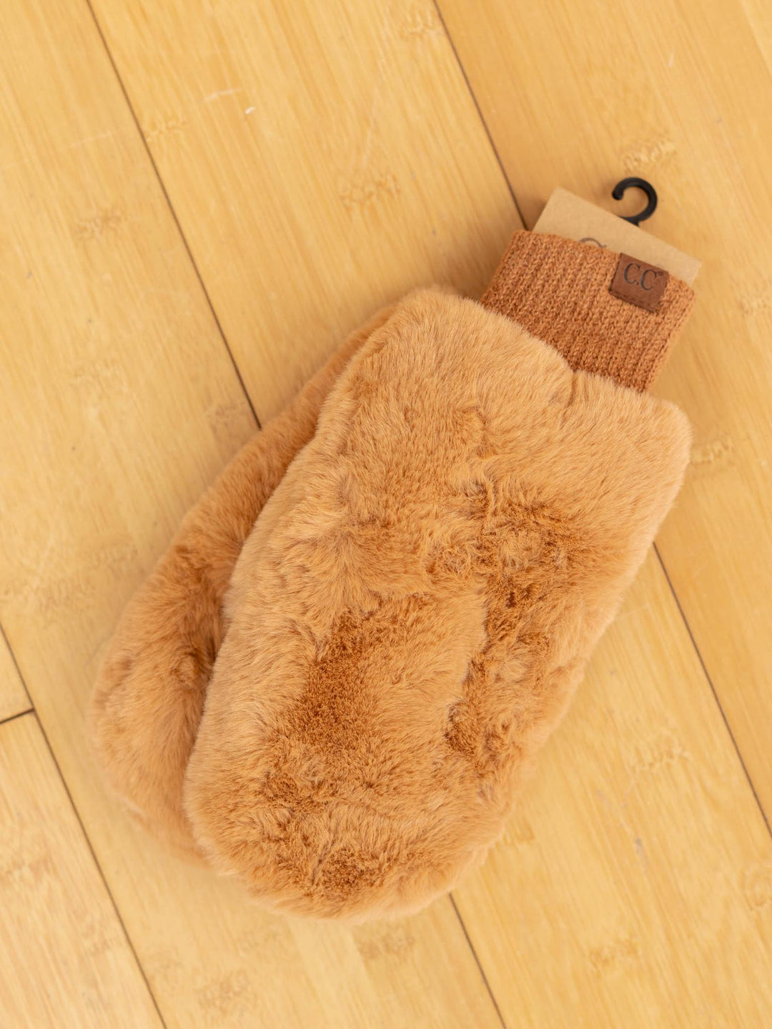 tan fur mittens