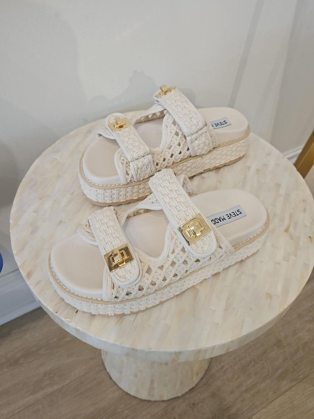 cream crochet double buckle slide