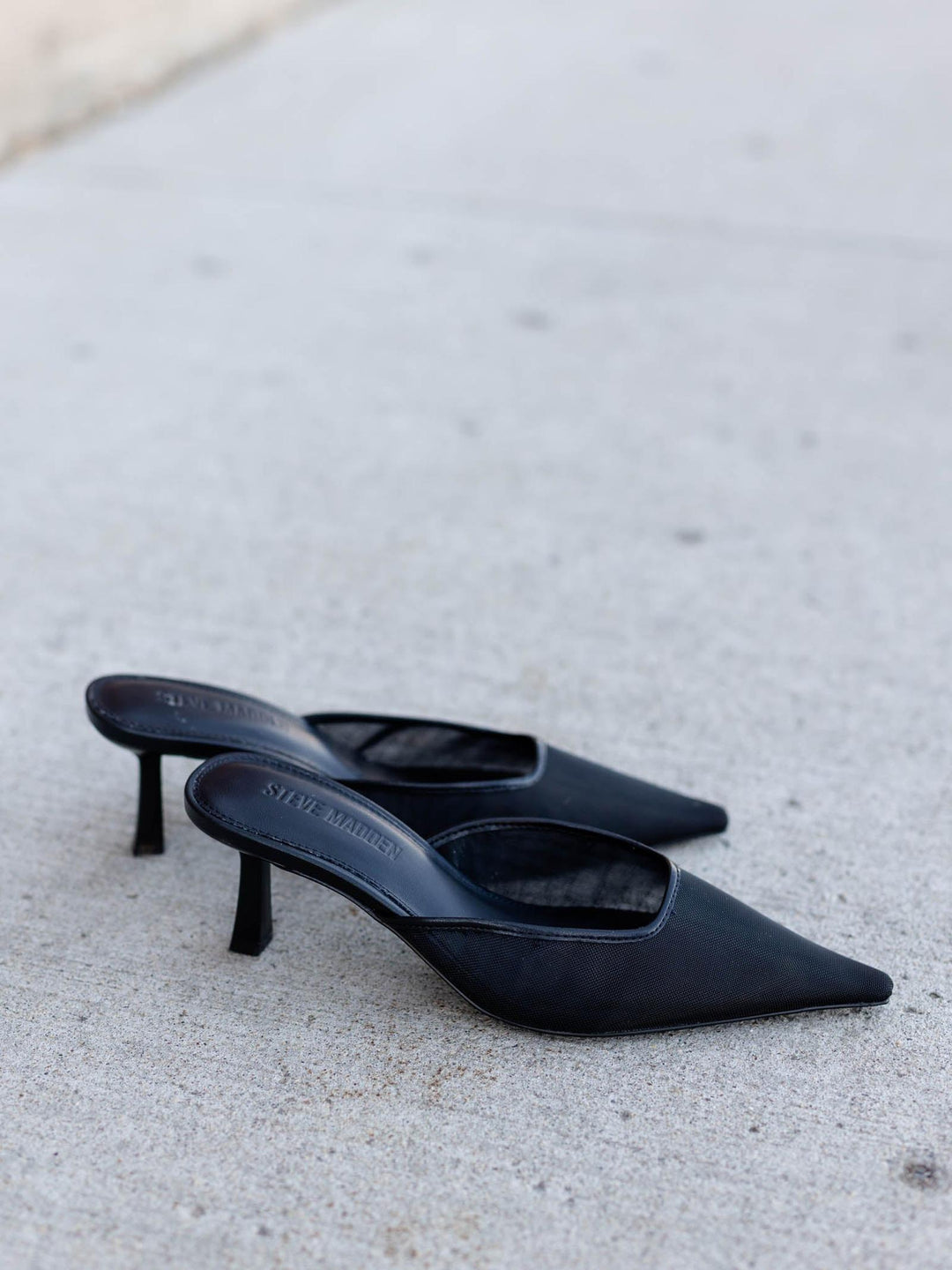 black mesh mule heel