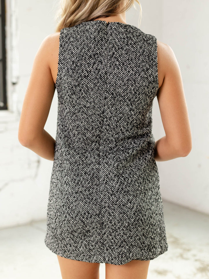 printed black and white pocket front mini dress