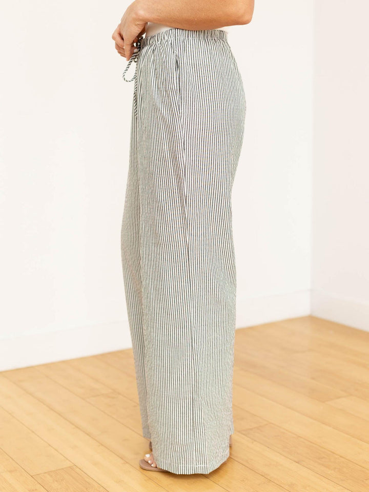 striped pants