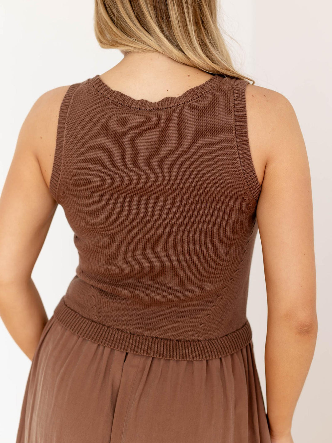 brown contrast midi dress