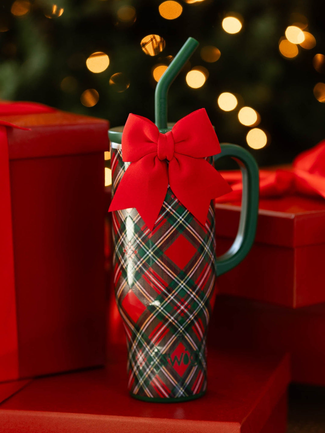 plaid christmas cup