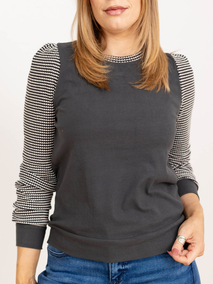 contrast puff sleeve brushed top
