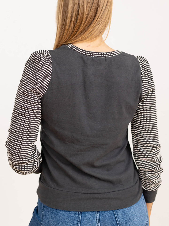 contrast puff sleeve brushed top