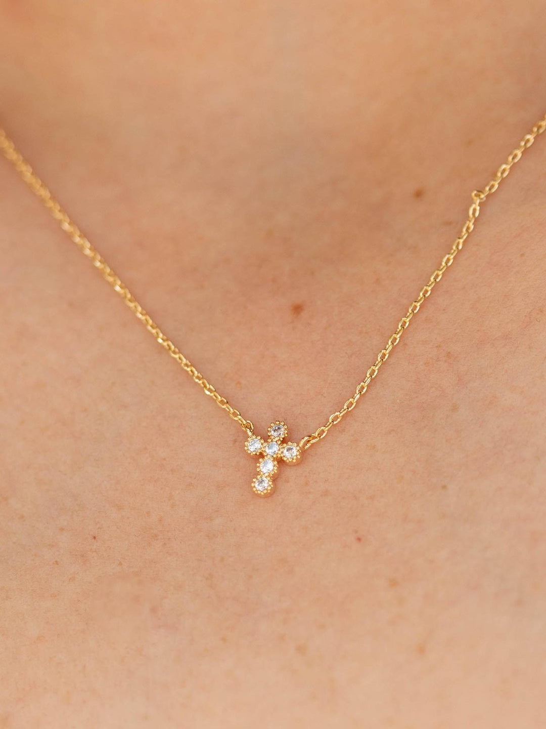gold necklace
