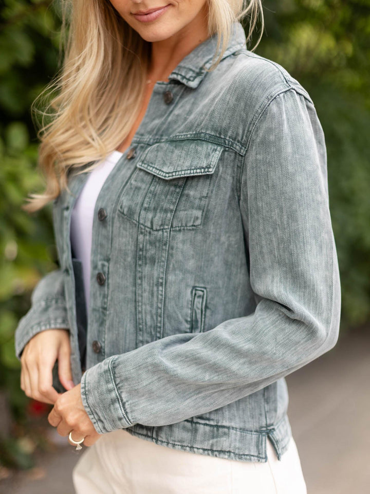 lightweigtht shirt top 