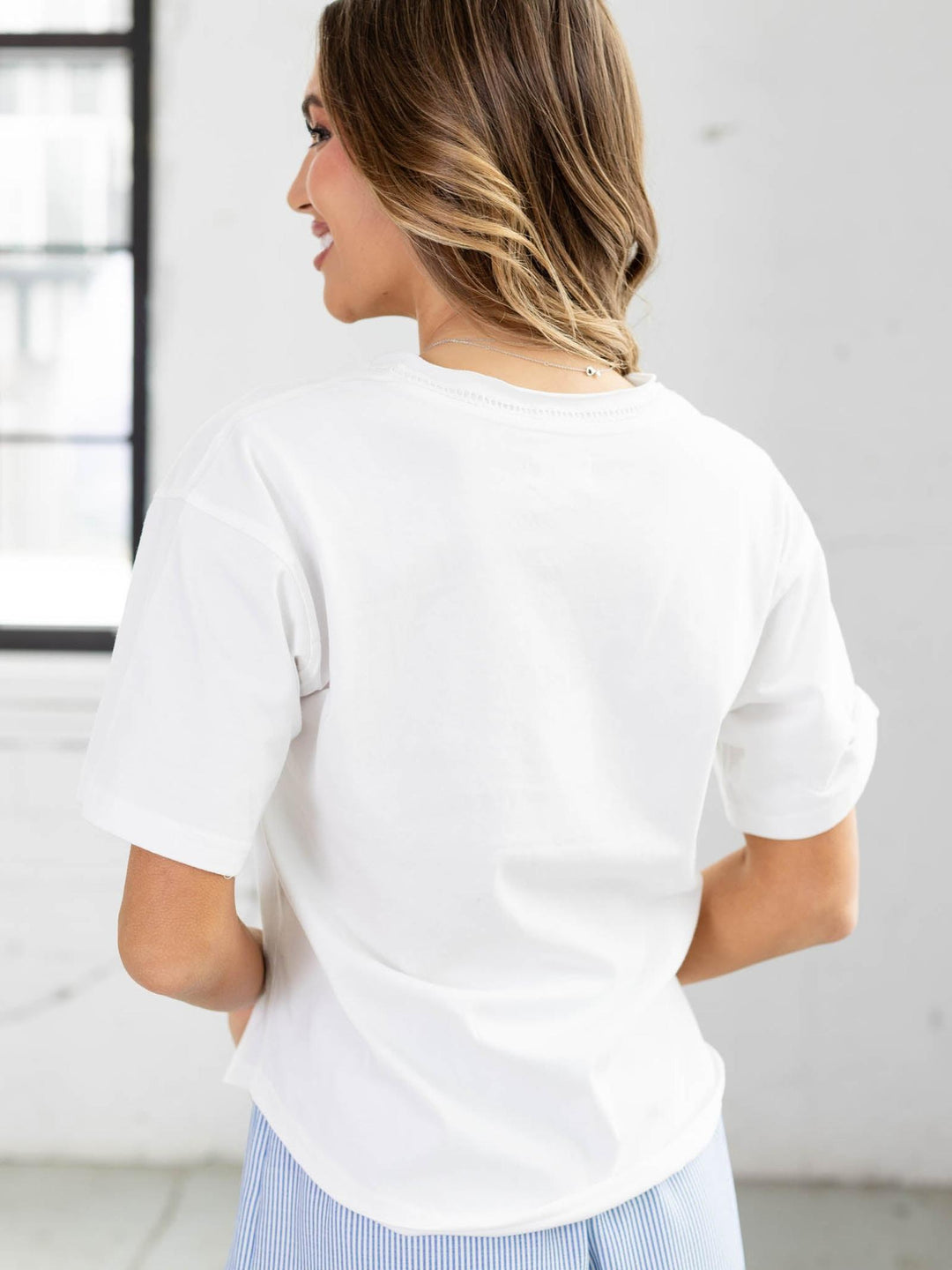 white basic v neck top