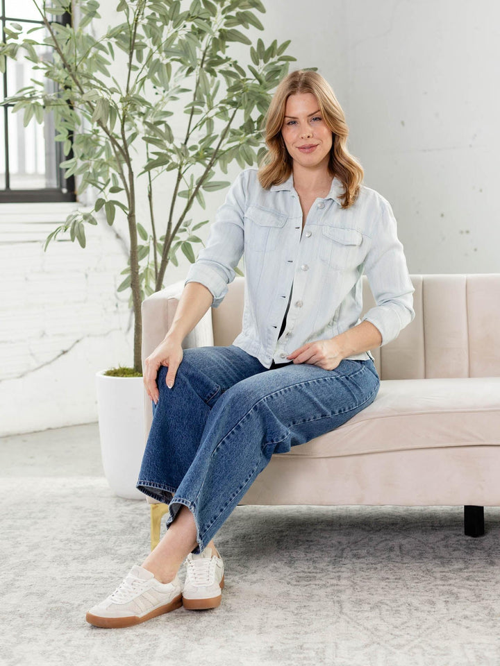 light washed pattern denim jacket