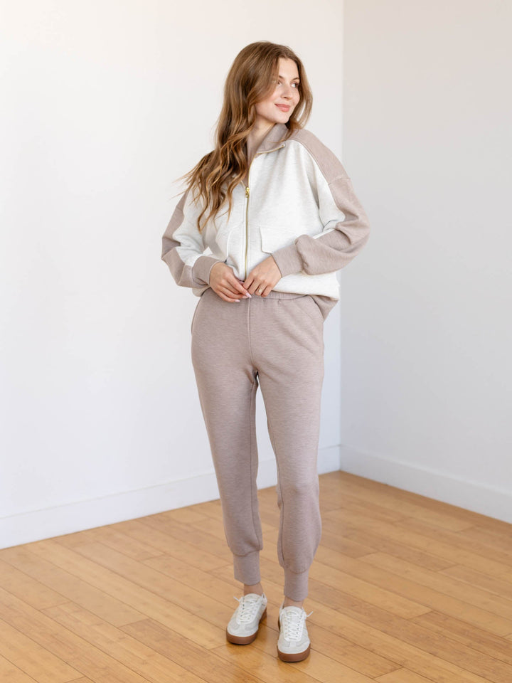 neutral jogger pant