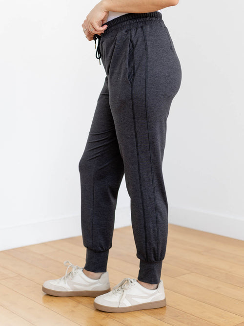 marled elastic waist black jogger pants