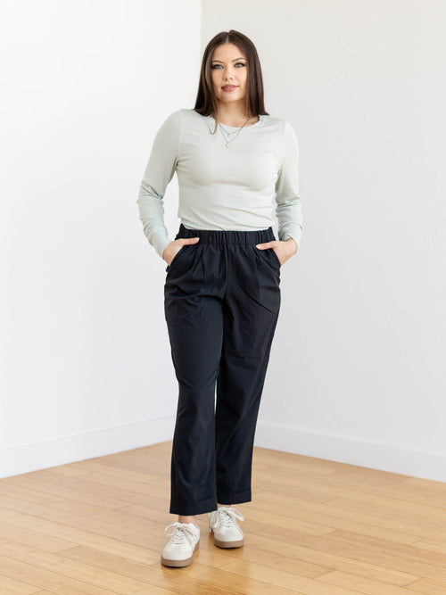 elastic waist black pull on cuff bottoms