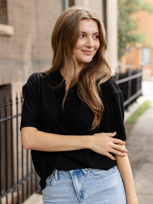 black ribbed short sleeve top