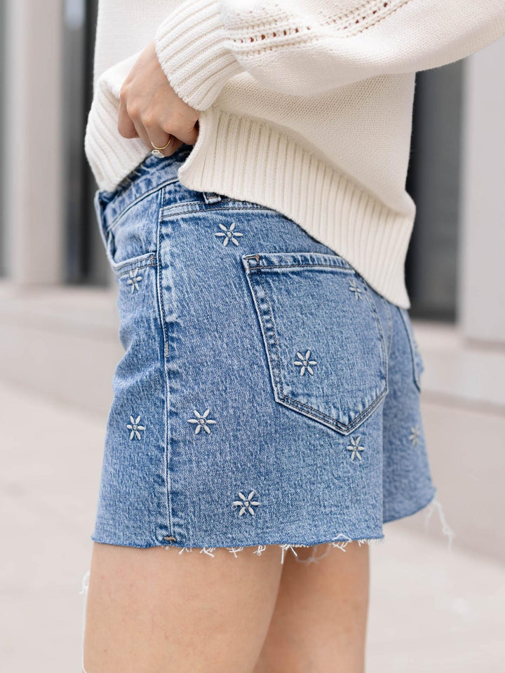 VERVET Daisy Super High Floral Embroidery A Line Shorts