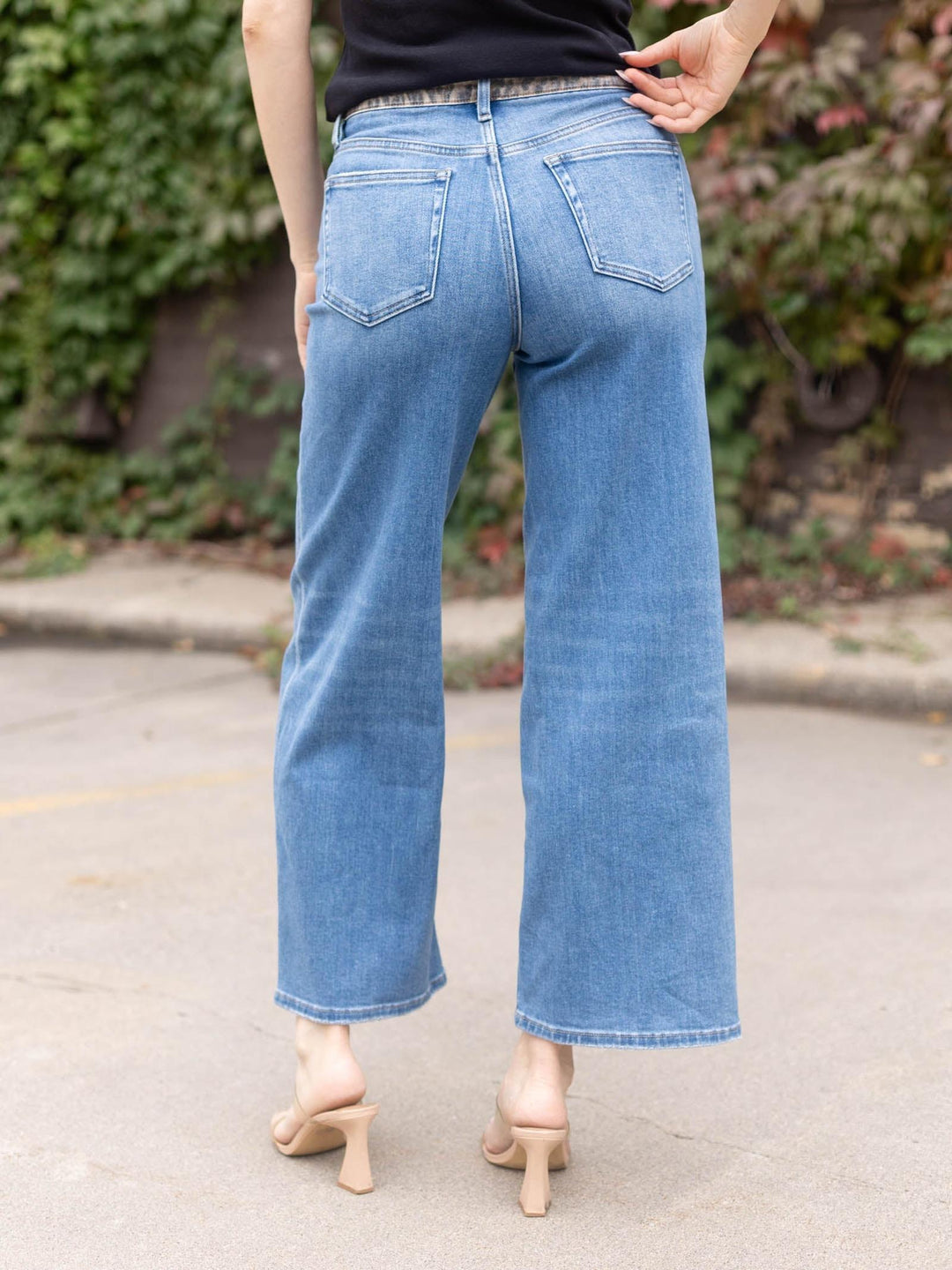 VERVET Leopard High Rise Crop Contrast Wide