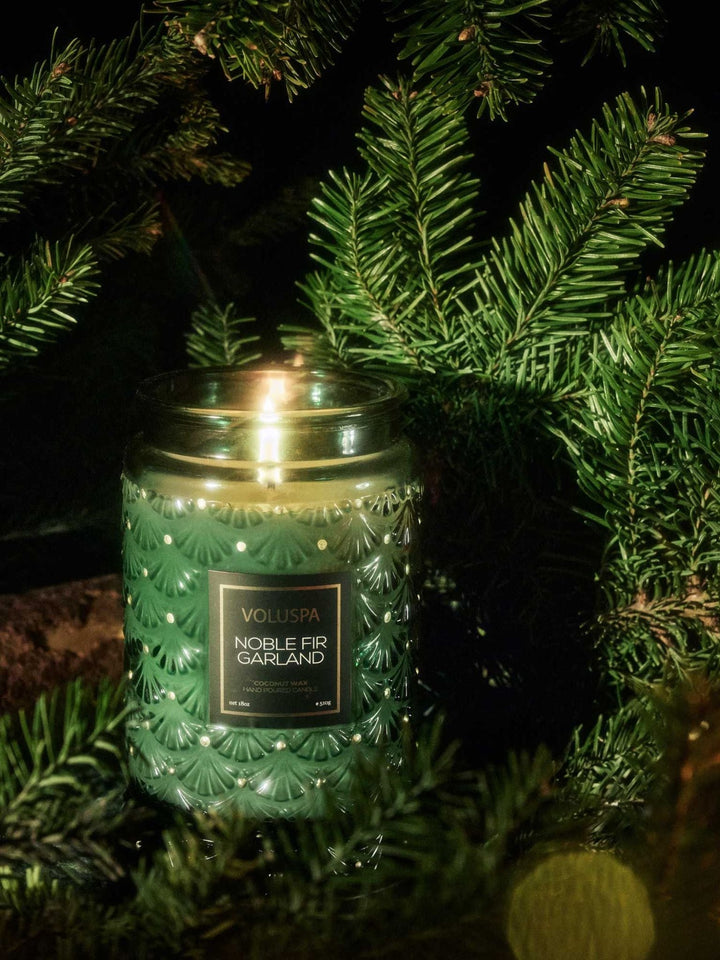 Voluspa Noble Fir Garland 18oz Jar CandleCandles