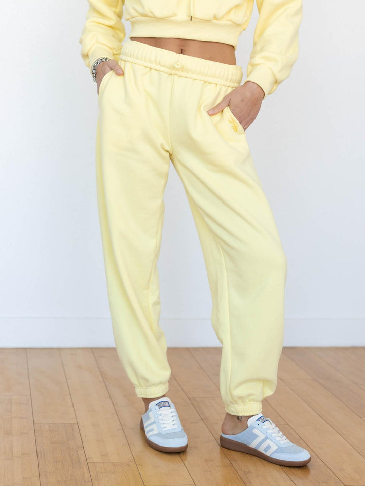 yellow jogger pant